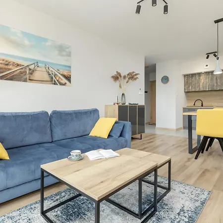 Sea View & 10d10 Apartment