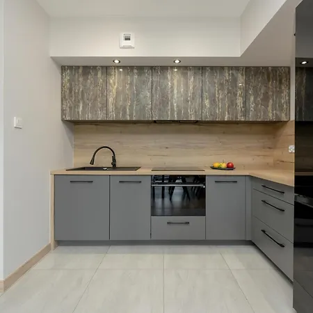 Sea View & 10d10 Apartment *
